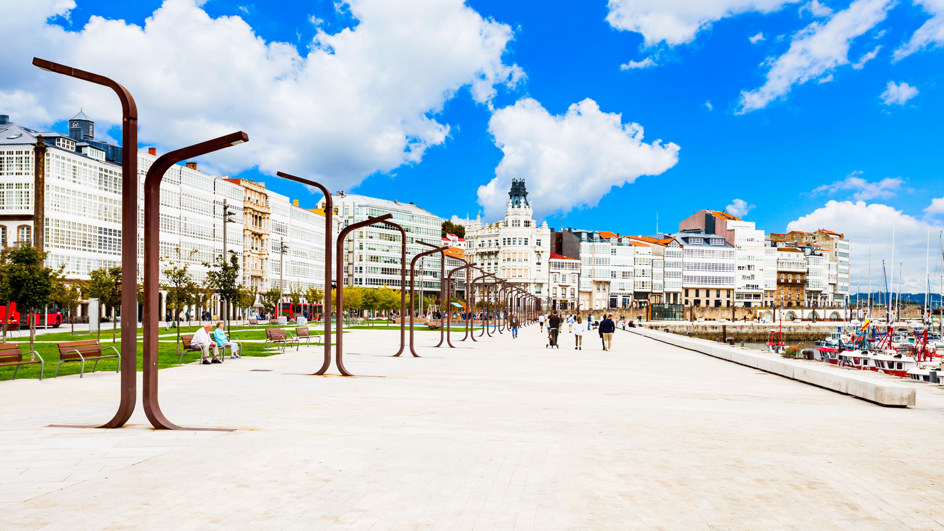 Walk around A Coruña