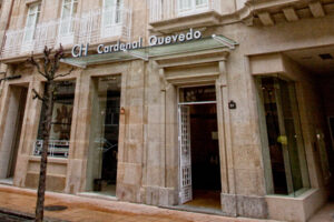Hotel Carrís Cardenal Quevedo - Fachada